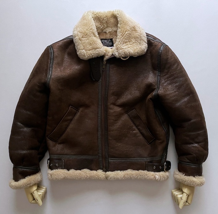 堅実な究極の US SHEEPSKIN フライトジャケット INTERNATIONAL B-3 パンチホールカメラ sheepskin レザージャケット ムートン 革ジャン us レザージャケット