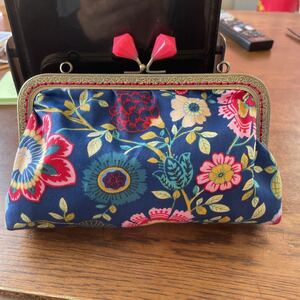 花柄 がま口ポーチ ハンドメイド