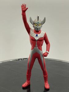 HGガシャポン　ウルトラマンタロウ