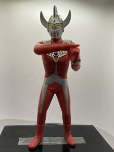  van Puresuto Ultraman Taro 