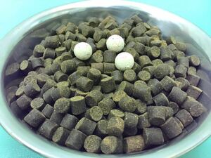  extra-large carp pe let 10.3kg entering hard pe let. hair -lig. equipment possibility common carp fishing feed 