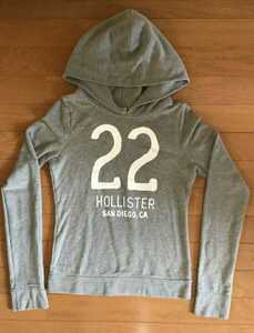 ホリスター《HOLLISTER》グレーのパーカー◆XS