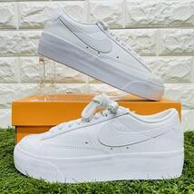 ナイキ ブレーザー ロー プラットフォーム NIKE WMNS BLAZER LOW PLATFORM レディース スニーカー 白 ホワイト 24.5cm 送料込 DJ0292-100_画像3