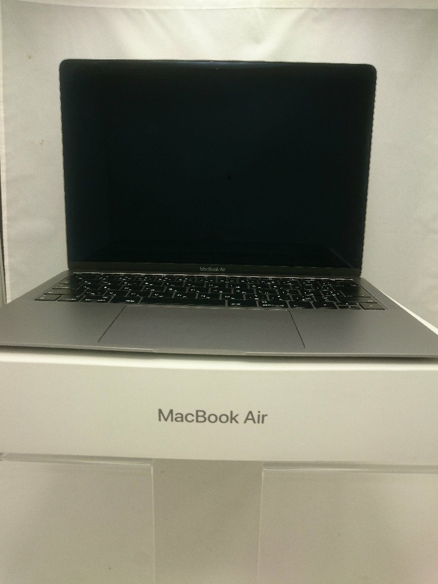 Apple MacBook Air Retinaディスプレイ 1600/13.3 MVFK2J/A [シルバー 