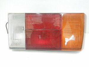 * VW Golf cabriolet 90 year 152HK right tail lamp ( stock No:A30235) (3285) *