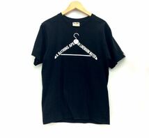 A BATHING APE アベイシングエイプ プリント Tシャツ FC0723 メンズ Sサイズ ハンガー モチーフ ブラック トップス 半袖_画像1