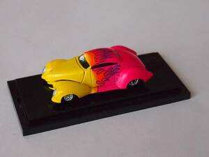 HW 1/64 100% MERCOHAULIC YELLOW/PINK