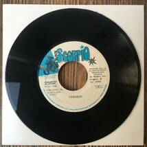 ★送料込み！1990！Big Bad Sound Killa！In Cold Blood riddim！【Richie Stephens - Raggamuffin】7inch！Black Scorpio JA_画像3