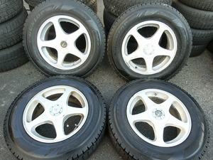 バリ山！ ダンロップGRANDTREK SJ7 215/70R/16 100Q ハリヤー デリカなどに 7JJ 114.3 4穴5穴 マルチ OFF+35　ホイール付スタッドレス