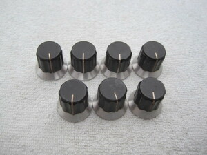 ツマミ 7個 直径20ｍｍ 高さ17ｍｍ 内径6ｍｍ 中古品 ⑧