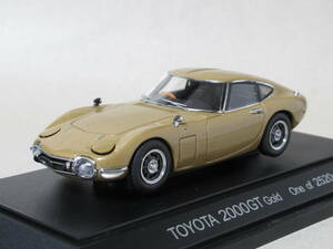 1/43 Toyota 2000 GT Gold 
