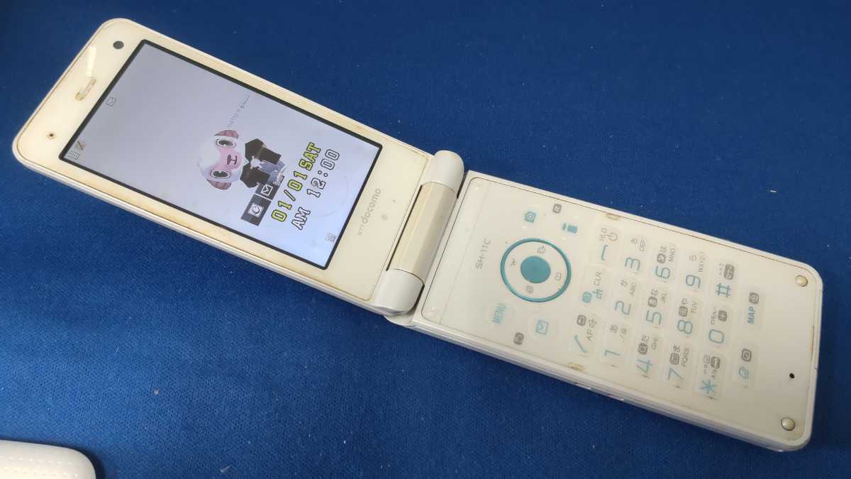 NTTドコモ SHARP SH-11C 未使用品 FOMA ガラケー library.umsida.ac.id