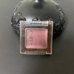 サナ エクセル イルミクチュールシャドウ IC04 ラムレーズン