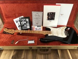 【送料無料】Fender USA Eric clapton Blackie Stratocaster custom shop 1995