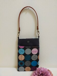 値下げ ☆ハンドメイド☆ スマホポーチ 北欧風サークル柄
