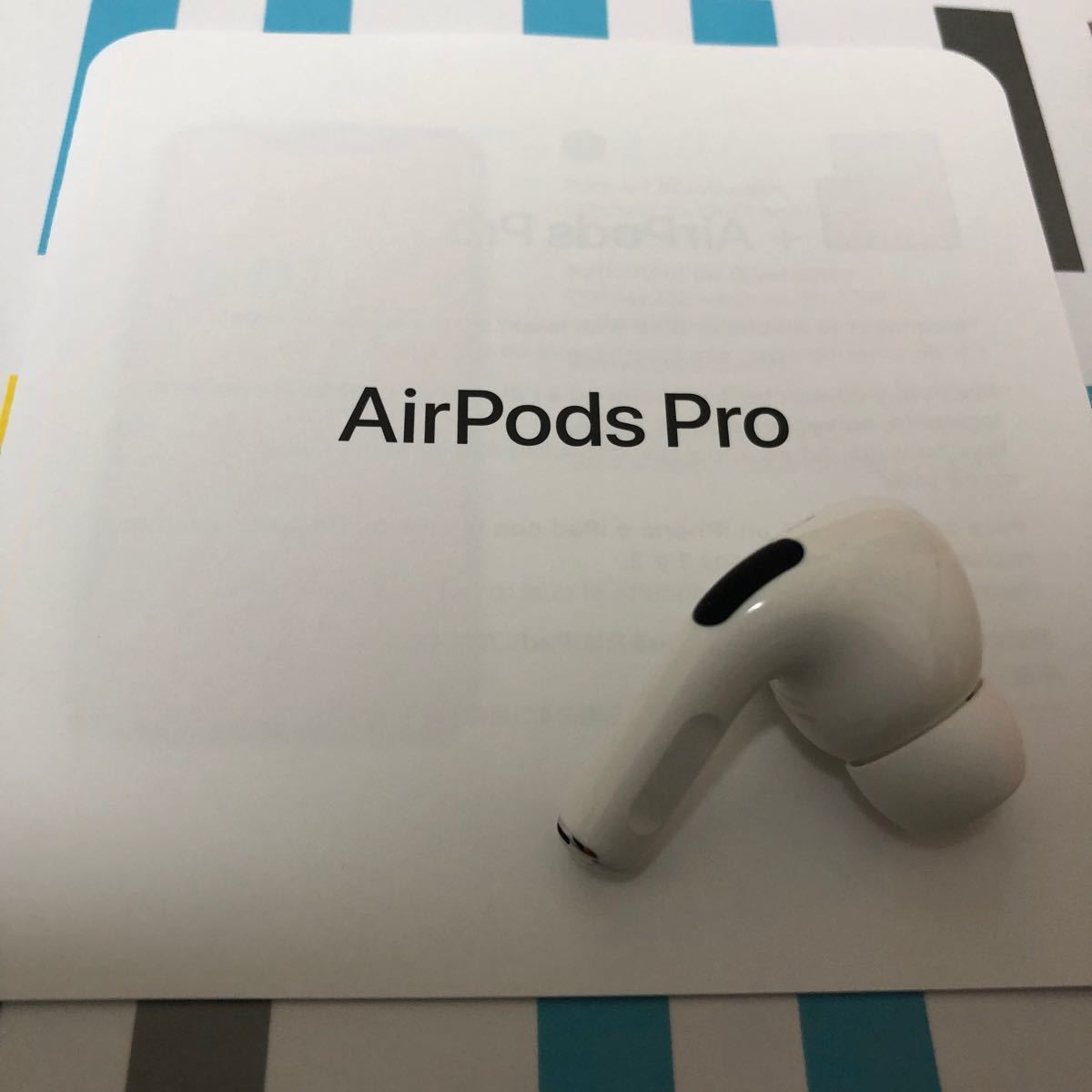 Apple AirPods Pro 右耳 R片耳 正規品 エアーポッズプロ｜PayPayフリマ