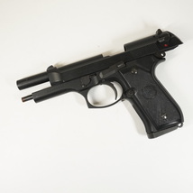 PIETRO BERETTA ベレッタ　ガスガン　ビンテージ品 MOD.92FS CAL.9 Parabellum 幅22㎝　高さ15㎝ THT_画像3