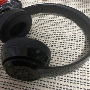 Beats solo3 wireless グロスブラック ヘッドフォン Beats by Dr.Dre A/A