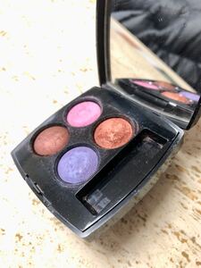 CHANEL シャネル レ キャトル オンブル