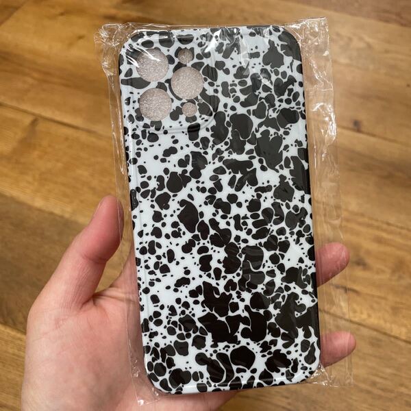 【新品未使用】Phone 12 pro 黒×白ブラック×ホワイトケース