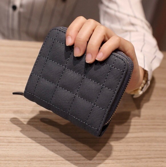 CELINE セリーヌ レザー ミディアム ジップウォレット ラウンド