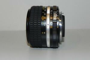 **中古品　Nikon Ai-s 28mm/f 2.8 レンス゛*