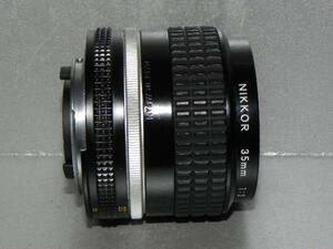**中古品　Nikon Ai-s 35mm/f 2 レンス゛*