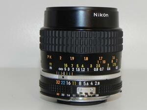 **中古品　Nikon Ai-s Micro 55mm /f 2.8　レンズ*