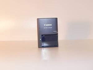 Canon バッテリーチャージャー CB-2LX(NB-5L用　中古純正品)