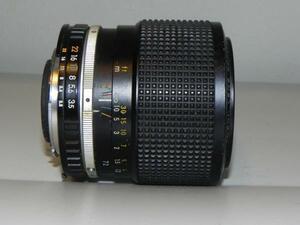 **ジャンク品　　Nikon serles E 36-72mm / F 3.5 レンズ