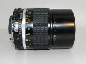 Nikon Ai-s 135mm/f 2.8　レンズ(中古良品)