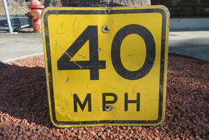 M.P.H MPH 40 load autograph no parking Vintage America signboard road sign garage interior USA USED(930)