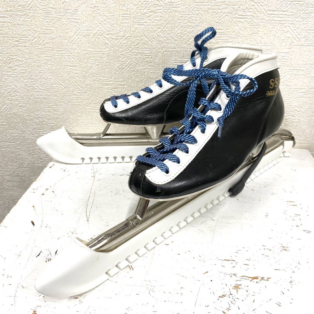 ヤフオク! -「スケート靴 24」(スポーツ別) の落札相場・落札価格