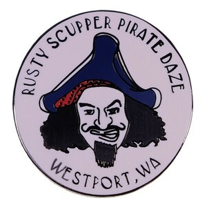 SI06 RUSTY SCUPPER PIRATE DAZE WEST PORT, WA 海賊 キャラクター ピンバッジ ピンズ バッジ USA アメリカ 米国 輸入雑貨