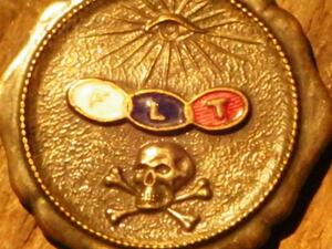 FLT*odo Fellows * pendant * Skull *IOOF* secret society * Pro bidet ns. eyes * Freemason *fob* Vintage rare * Cross bo-n