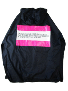 (D) unused CALVIN KLEIN JEANS EST.1978 Calvin Klein 19SS back Logo ano rack Parker M black pull over jacket 