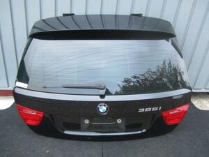 BMW 3シリーズ UT25 リアゲート　バックドア 黒　個人宅への配送不可商品