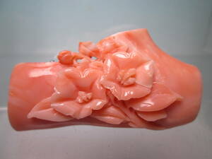 ☆アンティーク・本珊瑚 綺麗なピンク花彫刻の帯留め 18,45g