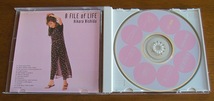 CD 中古美品 西田ひかる 「A FILE of LIFE」帯付 1995年発売 _画像3