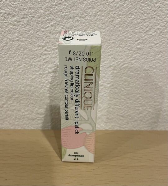 CLINIQUE ドラマティカリー　ディファレント　リップスティック