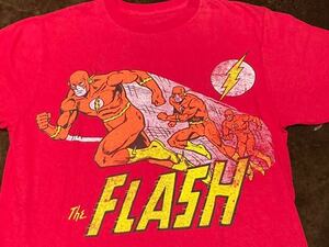 【定価4400円】新品 フラッシュ THE FLASH DCコミック Tシャツ Mサイズ/アメコミ マーベル バットマン スパイダーマン e