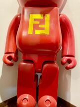 【非売品】引き取り限定 BE@RBRICK ベアブリック FENDI 2000% MEDICOM TOY フェンディ kaws 1000% 400%_画像3