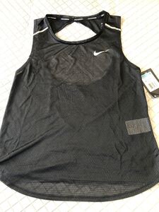 新品未使用 NIKE メッシュランニング