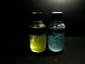 ★2本セット★細口ガラス瓶型 初めてお試しストームグラスボトル ご希望の色の組み合わせできます。