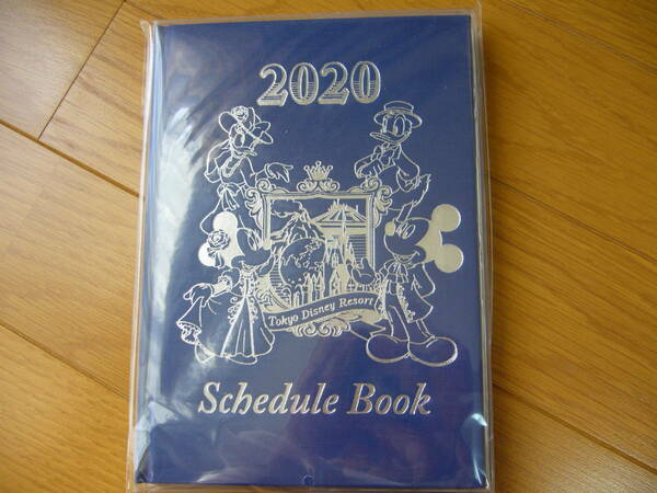 ディズニー☆東京ディズニーリゾート☆スケジュール帳☆ノート☆2020☆新品即決ミッキーミニーグーフィークラリスチップデールプルート