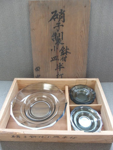 0110432w【硝子製 鉢付小皿半打】面取りガラス/昭和レトロ/木箱入り/中古品