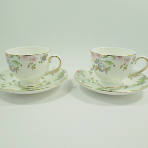 【中古】 WEDGWOOD ウェッジウッド スウィートプラム ペア カップ＆ソーサー フラワー ホワイト