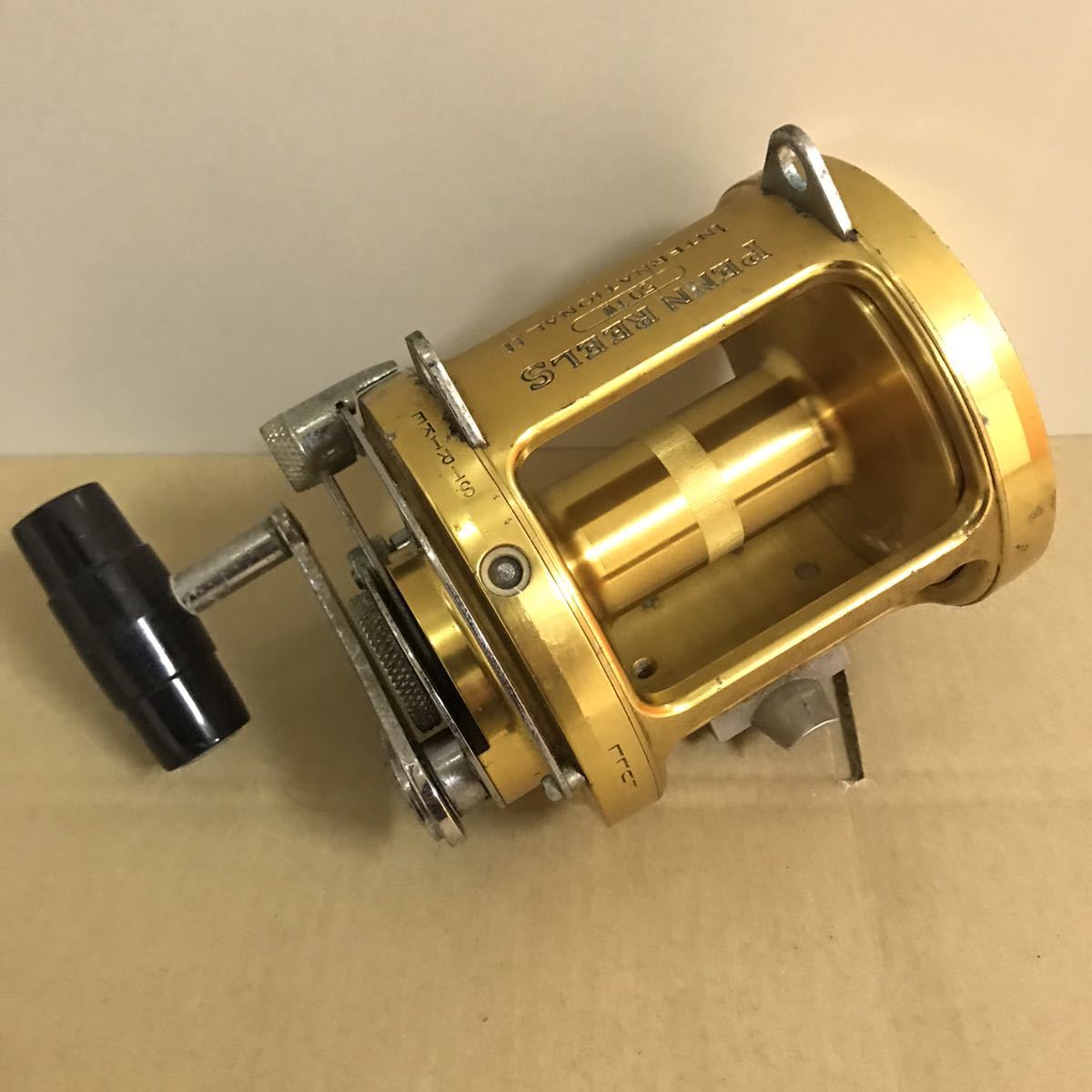 現品限り一斉値下げ Lpenn 船釣り用両軸リール 底物 マグロ トローリング 大物釣り ペン 30tw International ペン Labelians Fr