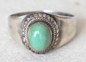  green turquoise attaching silver ring approximately 15.5 number ethnic 