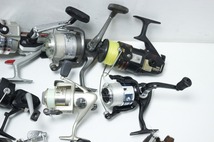 Daiwa RYOBI 他 スピニングリール ベイトリール タイコリール 大量セット フィッシング 釣り具 まとめ ジャンク 2-E054/1/100_画像4